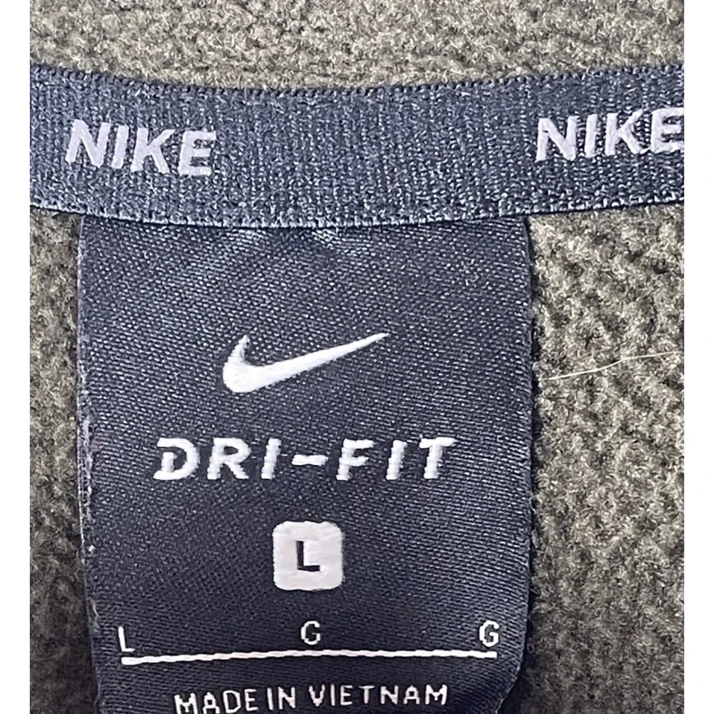 Nike Dri-FIT Men Large Olive Green Black Graphic Sleeve Pullover Hoodie